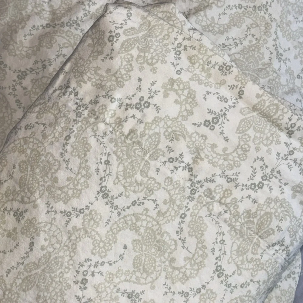 Simply SHABBY CHIC Lace Floral Stitch Simply Shabby Chic Standard Ditsy Twin